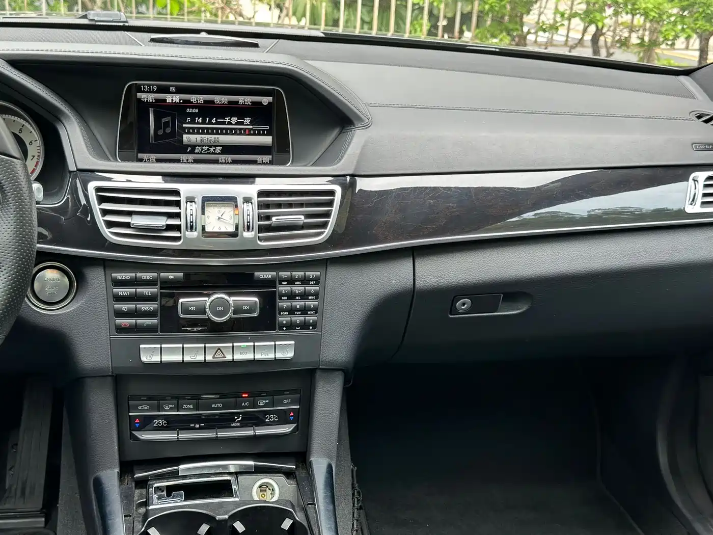 Mercedes-Benz E-Class 2015 E 320 L 4MATIC фото 10