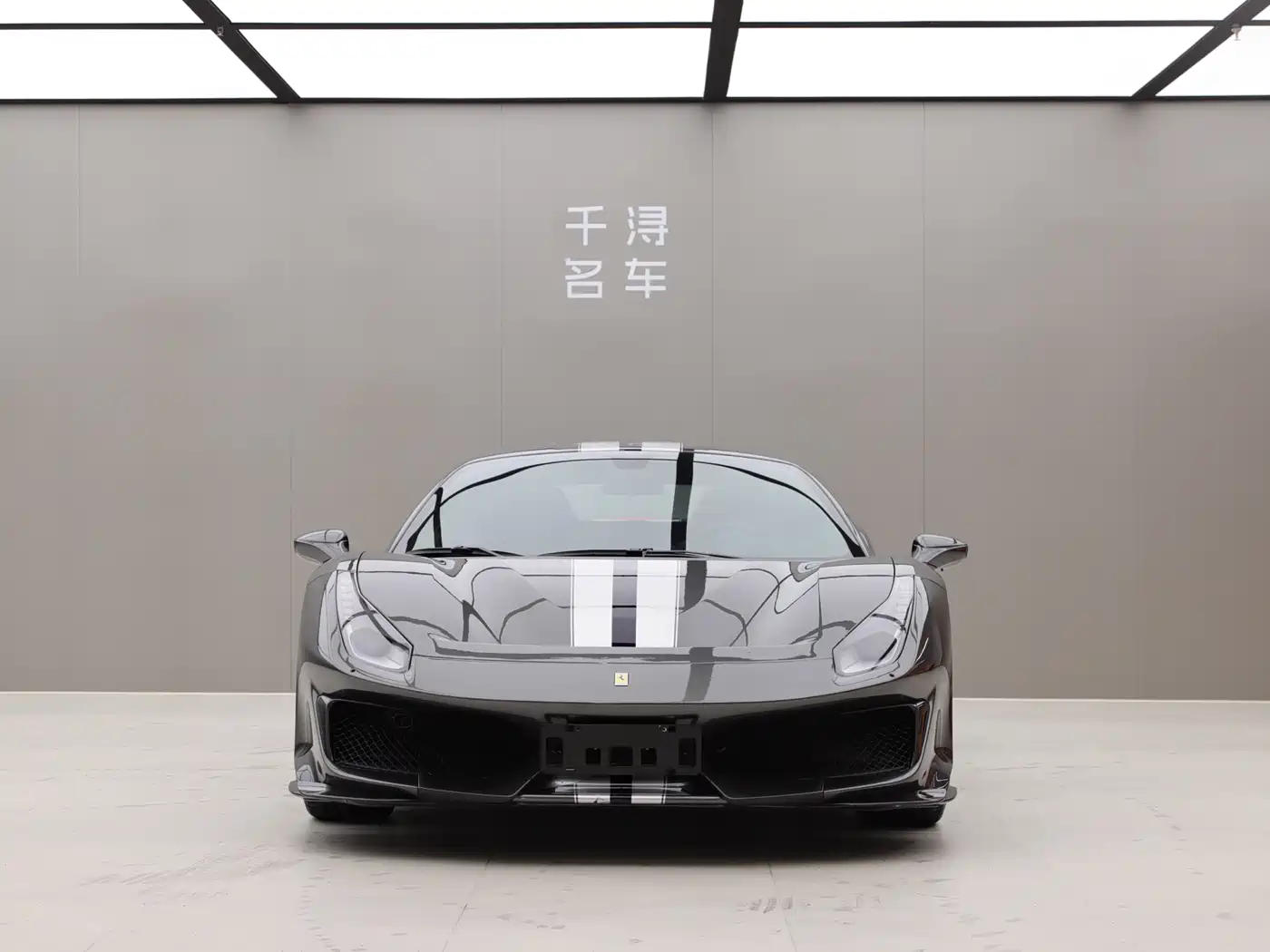Ferrari 488 2018 488 Pista фото 2