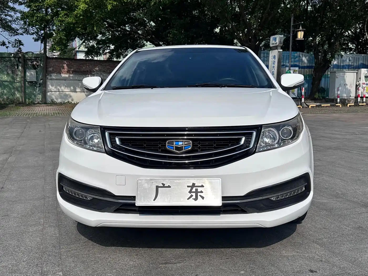 Geely Vision 2016 2016 1.5L Auto Happiness Edition