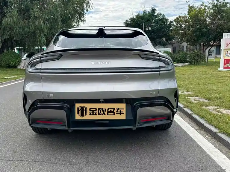 Фото 9 - Xiaomi Xiaomi YU7