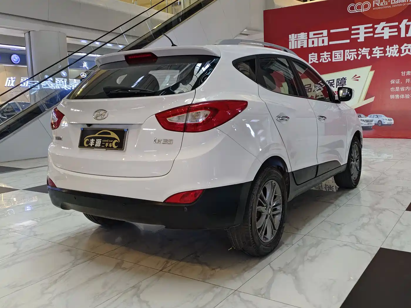 Hyundai Beijing Hyundai ix35 2015 2.0L Automatic 2WD Smart Type China IV фото 21