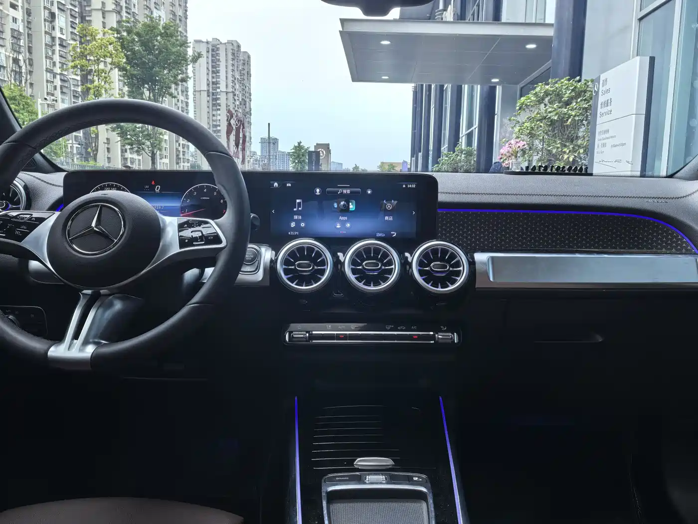Mercedes-Benz GLB 2025 GLB 220 Dynamic фото 13