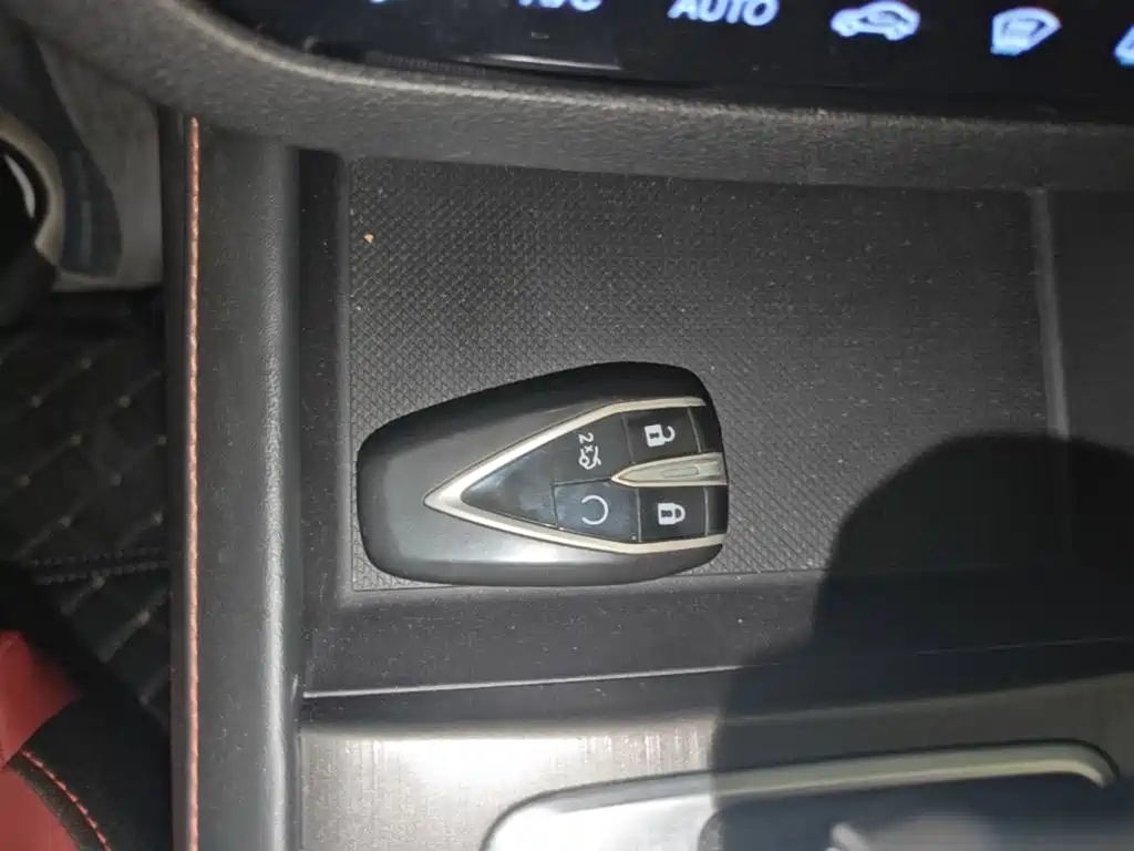 Changan CS35 PLUS 2019 2019 1.4T DCT Smart Blue Whale Edition