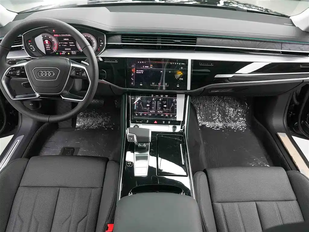 Audi A8 2025 A8L 45 TFSI quattro Luxury фото 10