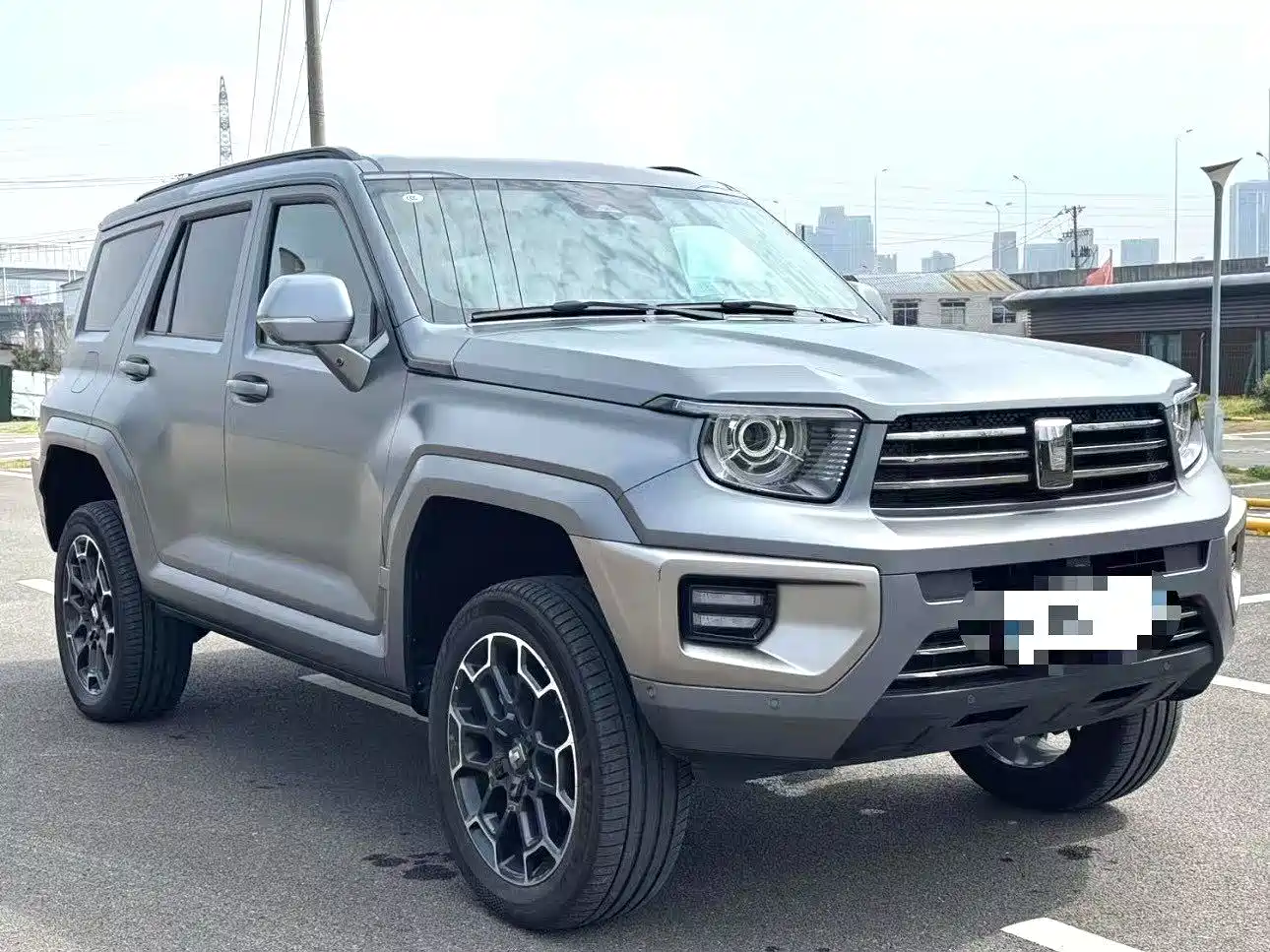 TANK TANK 700 NEW ENERGY