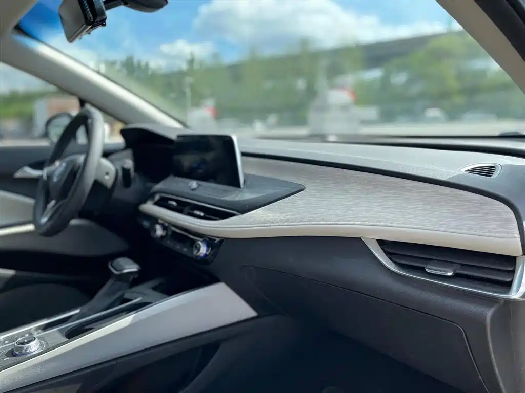 Buick Velite 6 2022 PHEV Connected Sharing фото 12