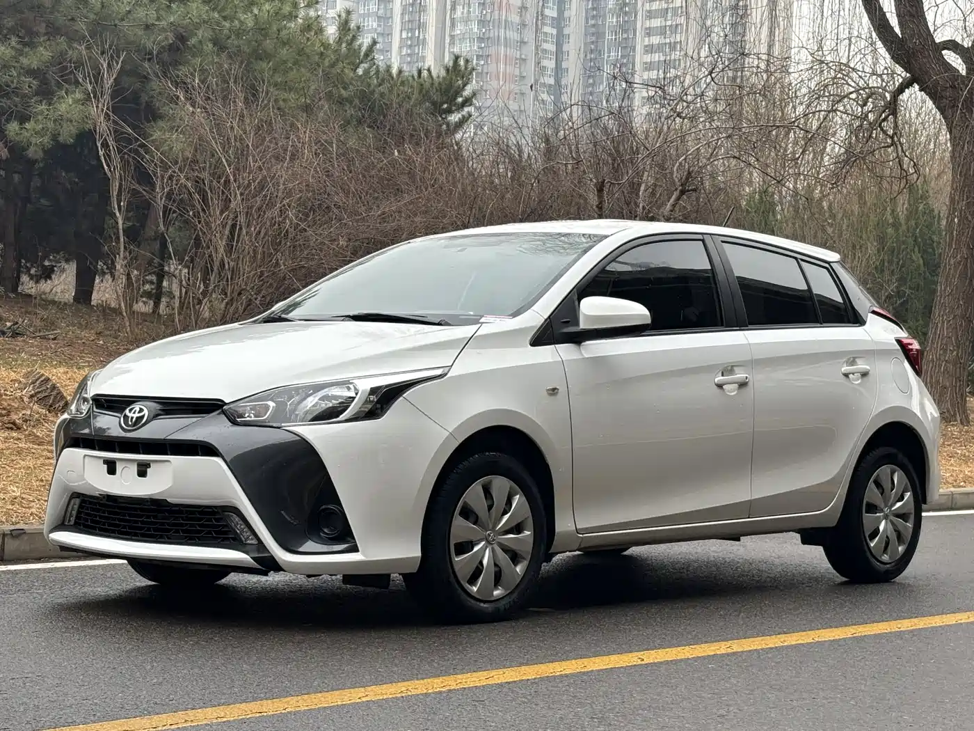 Toyota YARiS L Zhi Xuan 2016 Facelift 1.5E CVT Charming Edition