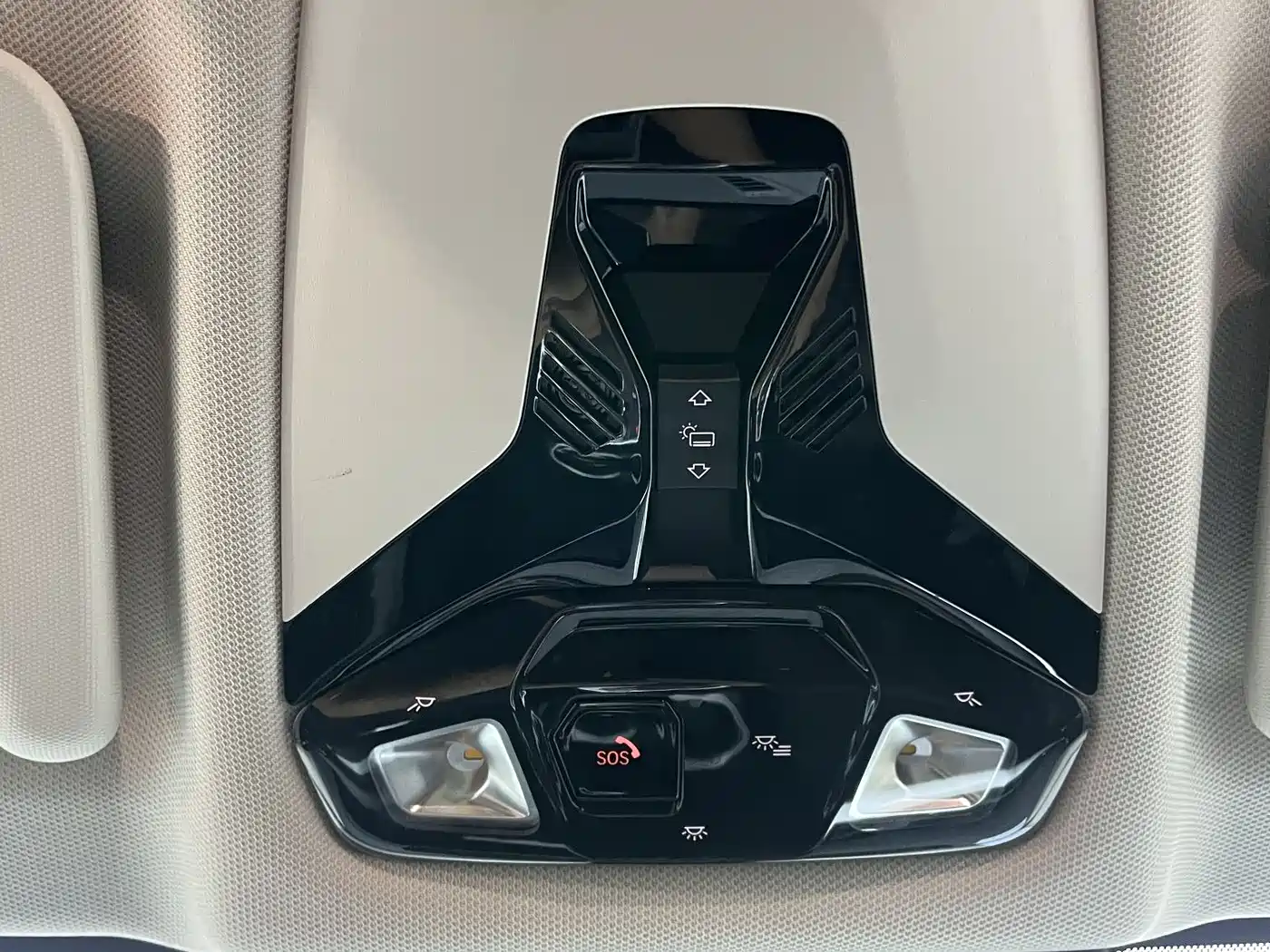 BMW X1 2023 sDrive20Li X Design Package фото 12