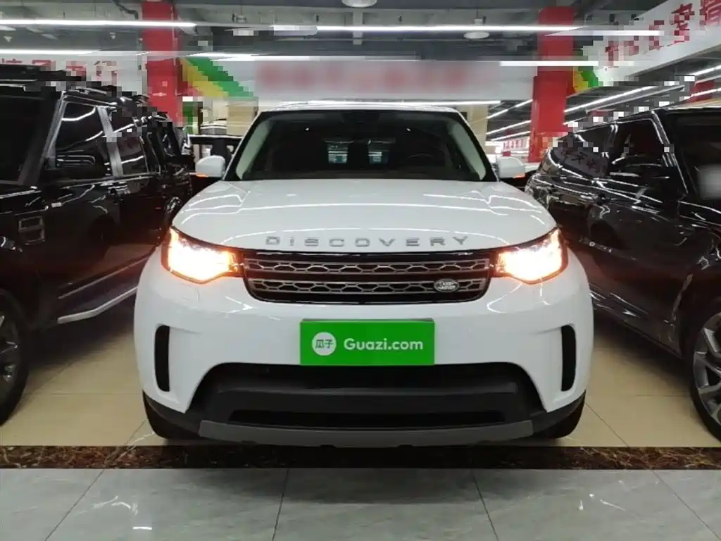 Land Rover Discovery 2019 3.0 SC V6 SE фото 3