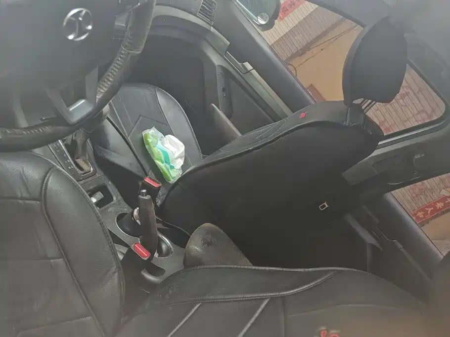 BAIC Senova X65 2015 2015 2.0T Automatic Elite