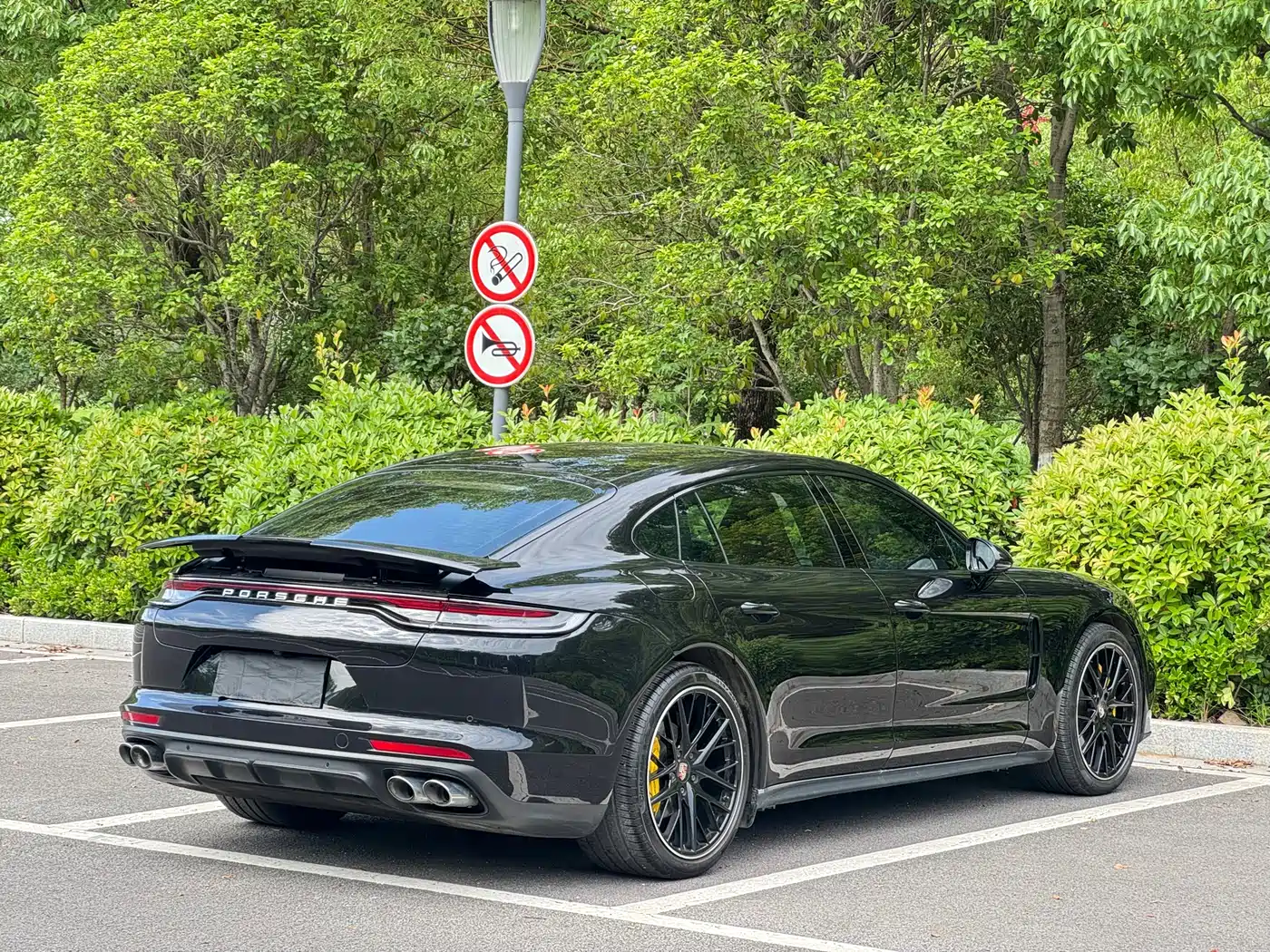 Фото 9 - Porsche Panamera