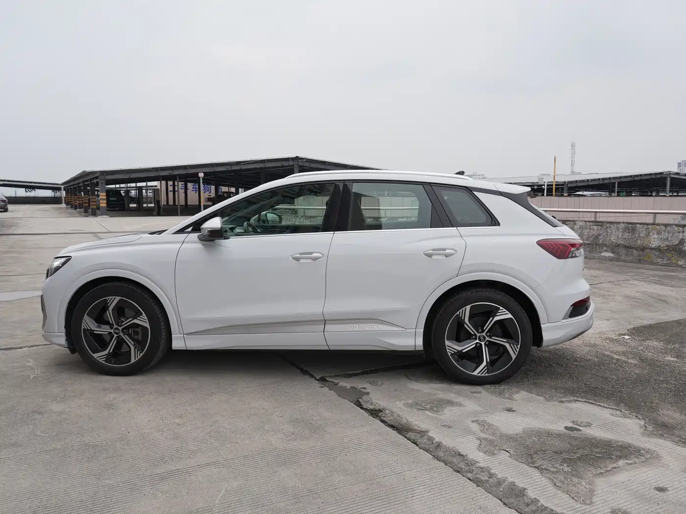 Audi Q4 e-tron 2023 2023 50 e-tron quattro Creation Edition