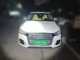 Photo 2 - Audi Q3
