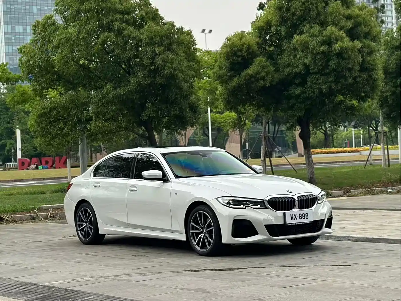 BMW 3 Series 2022 Facelift 325Li M Sport Package