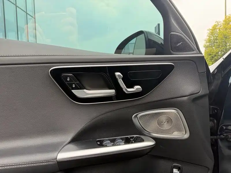 Mercedes-Benz C-Class 2023 C 260 L Night Edition Sport фото 7