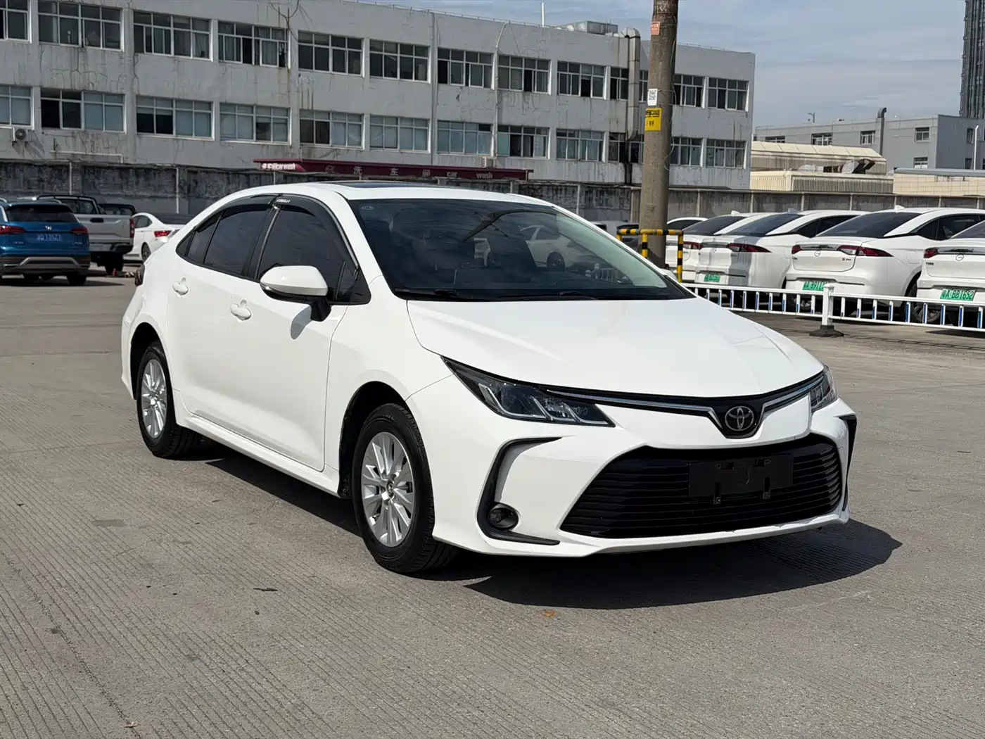 Toyota Corolla 2019 1.2T S-CVT GL-i Elite Edition фото 3