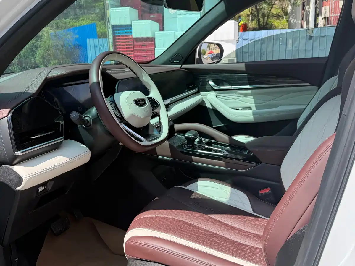 Geely Xingyue L 2021 2.0TD DCT EVO FWD Comfort фото 5
