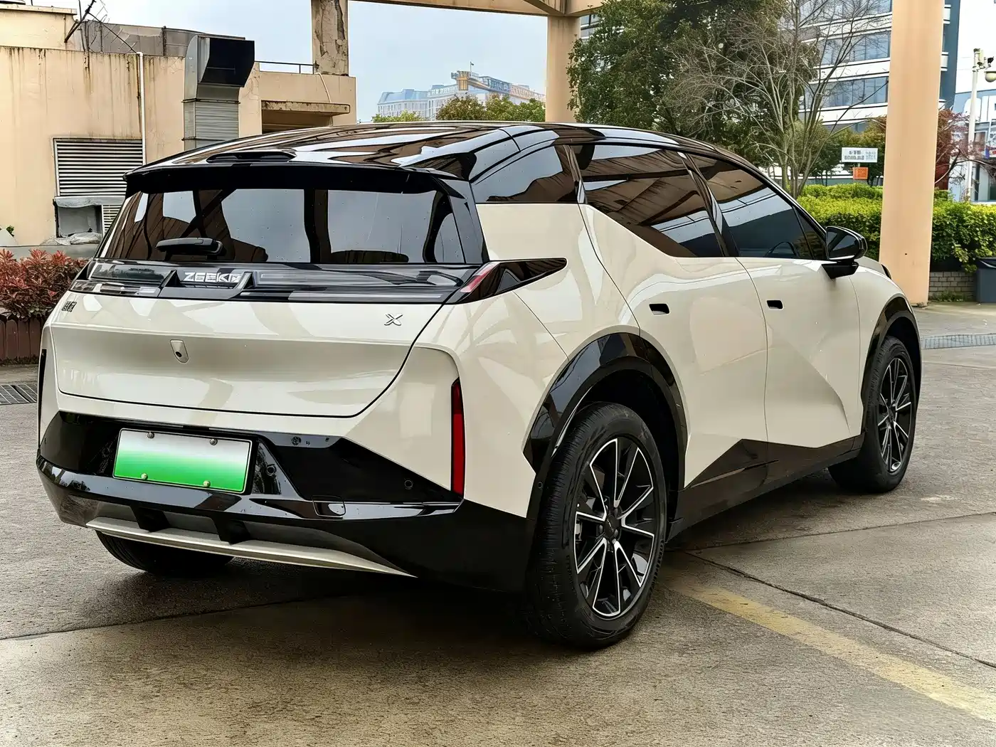 ZEEKR EXTREME KRYPTON X