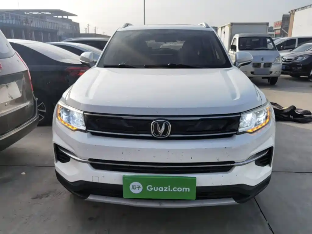 Фото 3 - Changan CS35 PLUS
