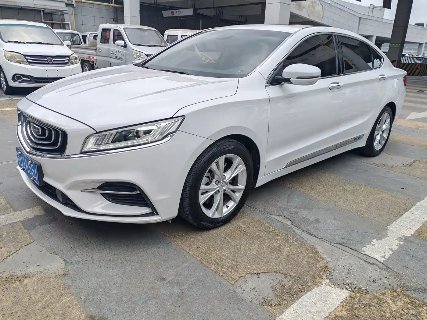 Geely Borui 2020 1.5T MHEV Premium Edition
