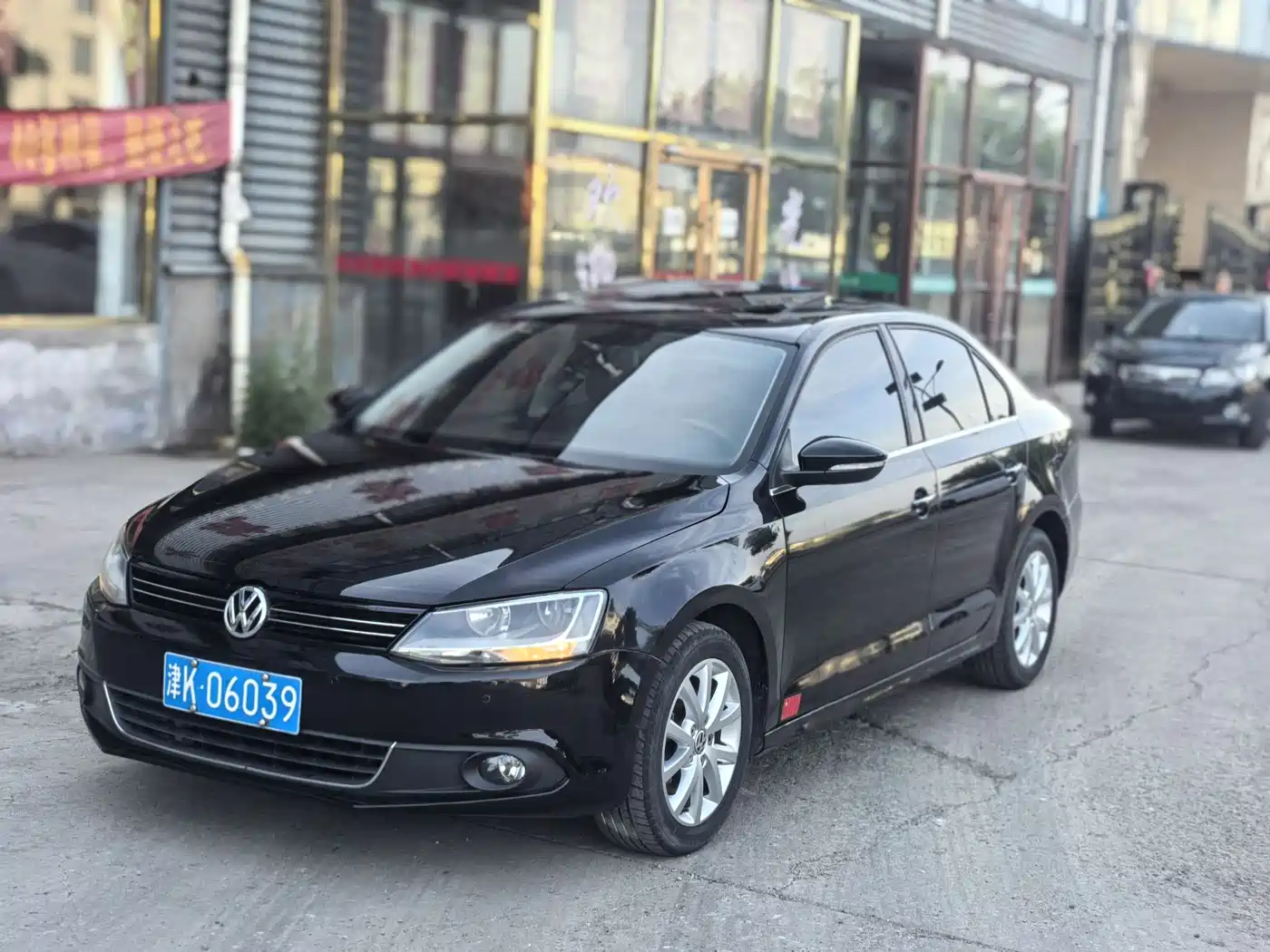 Volkswagen Sagitar 2012 1.4TSI Manual Luxury