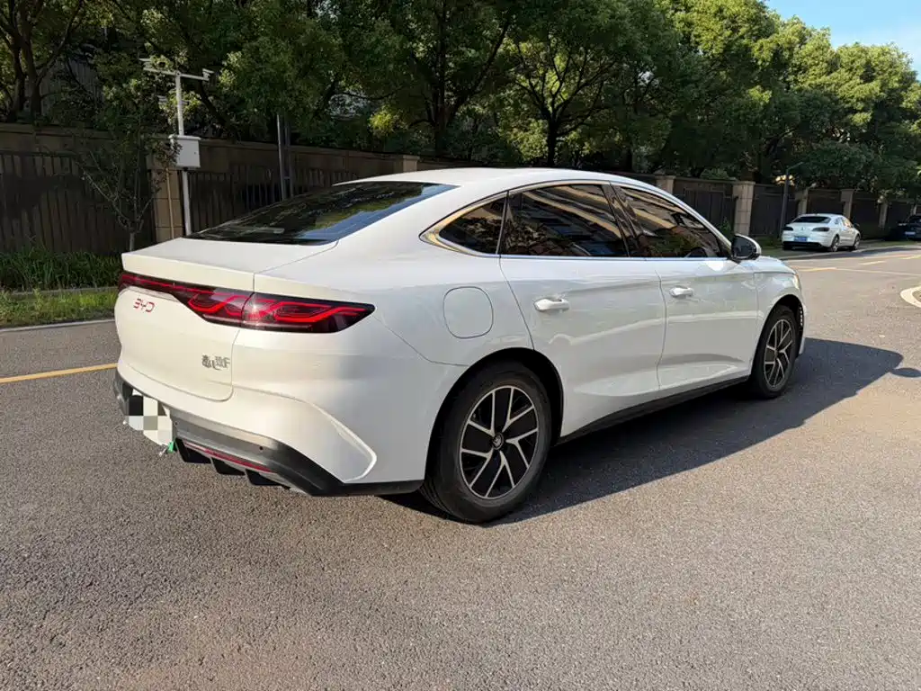 BYD Qin L 2024 2024 DM-i 120KM Leading