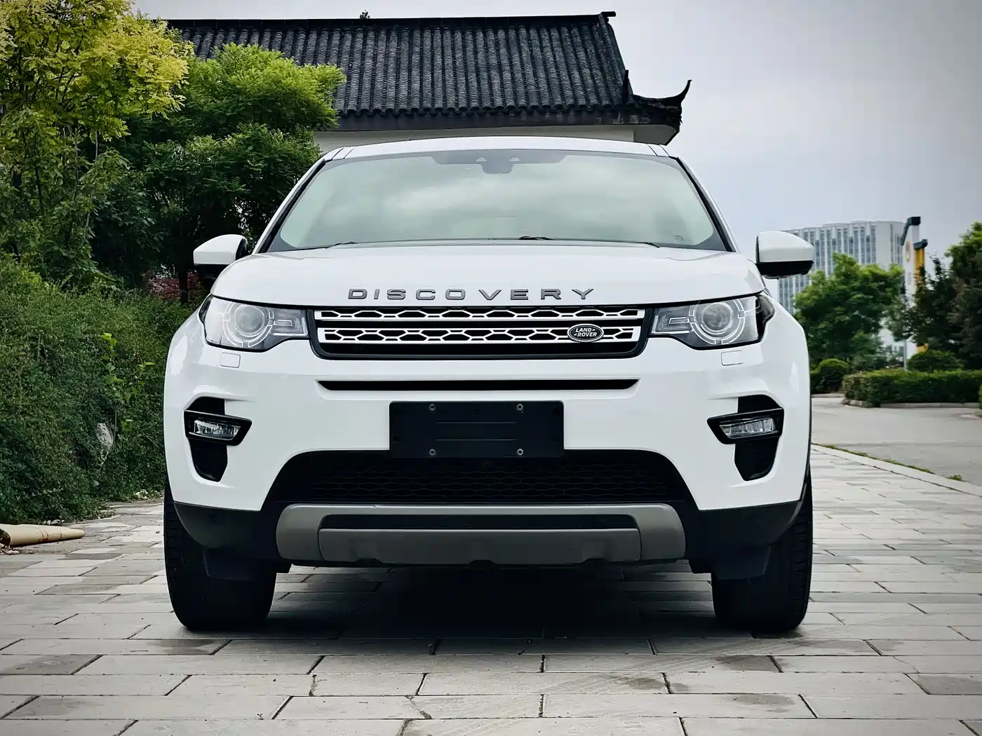 Land Rover Discovery Sport 2019 240PS HSE Edition China VI фото 2