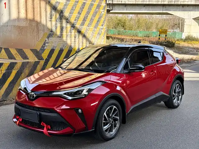 Toyota C-HR 2.0L, Люкс