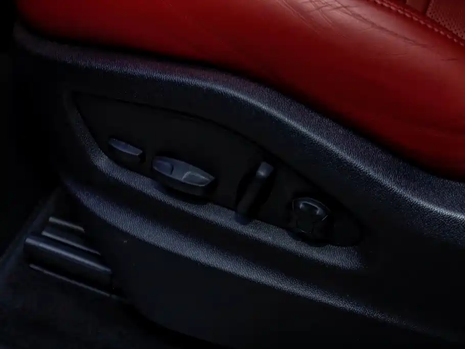 Porsche Cayenne New Energy 2023 2023 Cayenne E-Hybrid 2.0T Platinum Edition