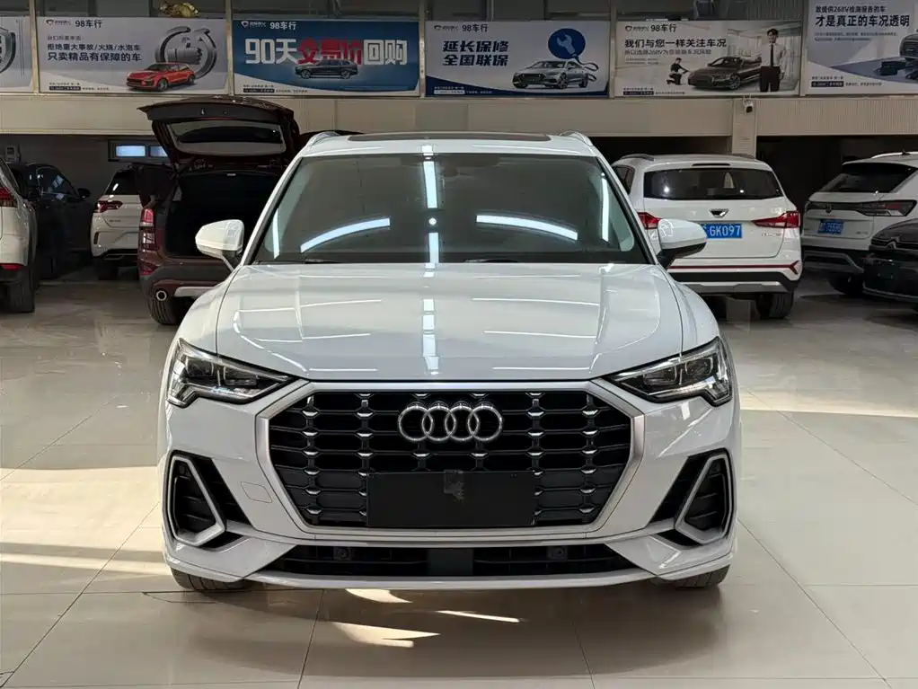 Audi Q3 2022 35 TFSI Fashion Dynamic фото 2
