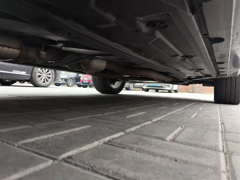 Mercedes-Benz GLK-Class 2013 GLK 300 4MATIC Dynamic Sunroof фото 17