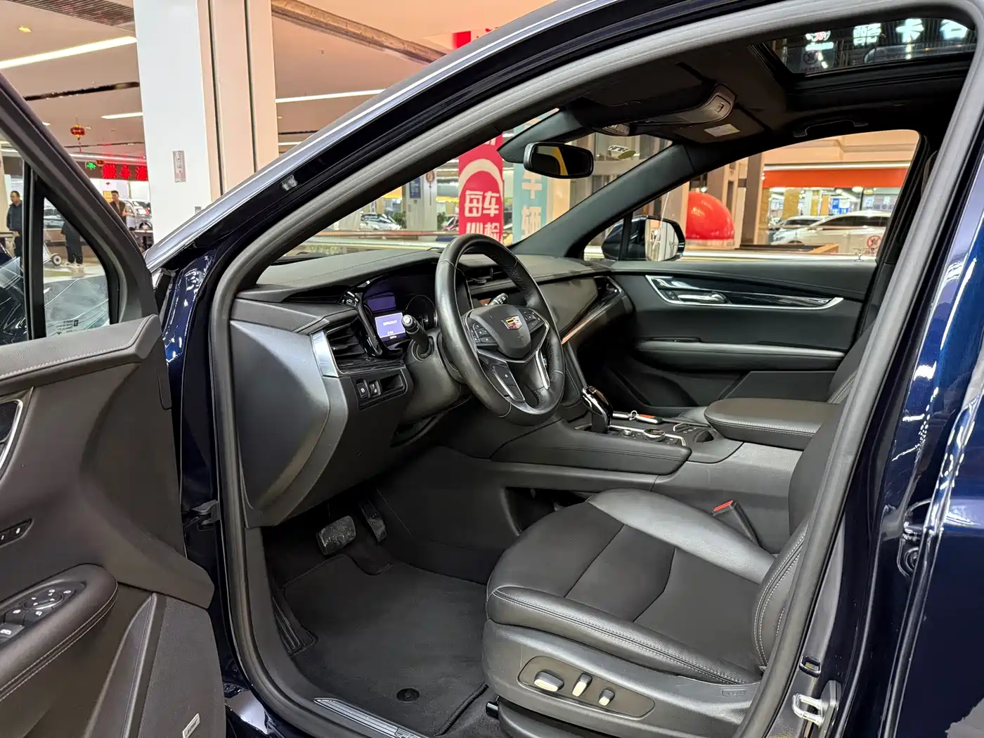 Cadillac XT5 2021 2.0T 2WD Luxury Edition фото 7