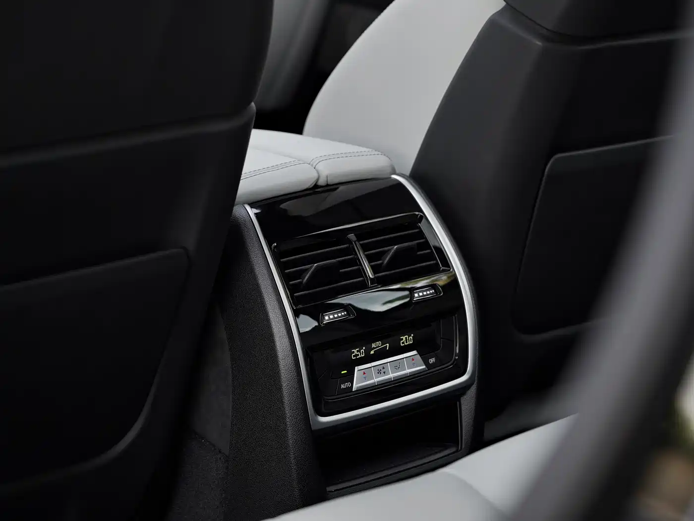 BMW X5 M 2022 X5 M фото 36