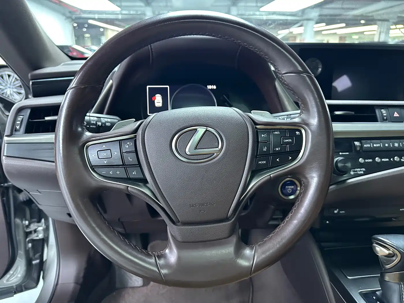 Lexus ES 2020 Model 300h Excellence Edition China V фото 8