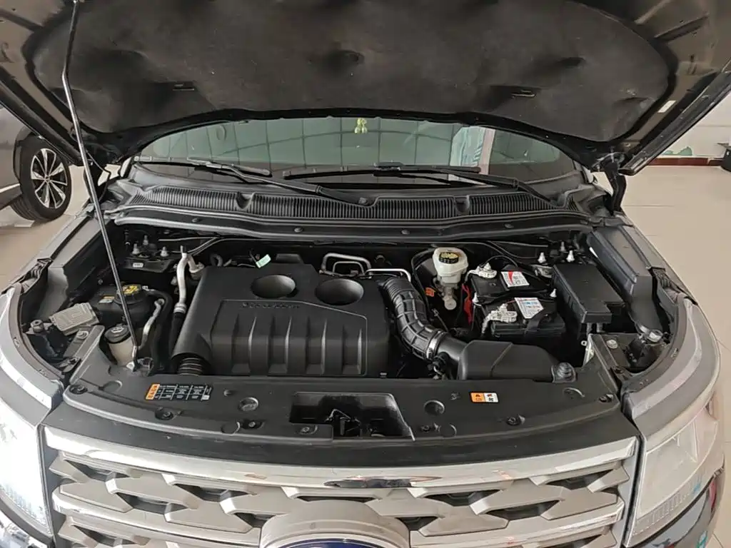Ford Explorer (Import) 2018 2017 2.3T Trend Edition