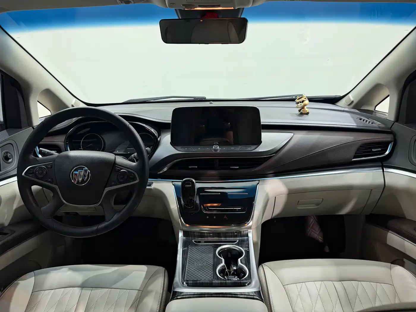 Фото 5 - Buick GL8