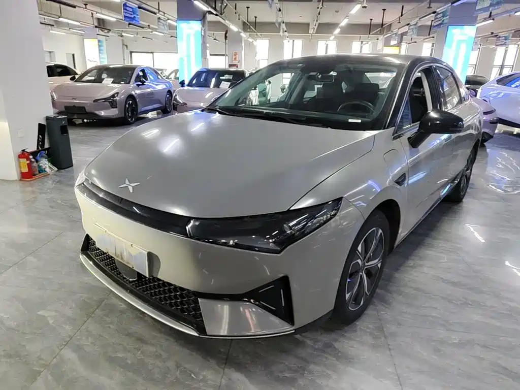 Photo 2 - XPeng P5