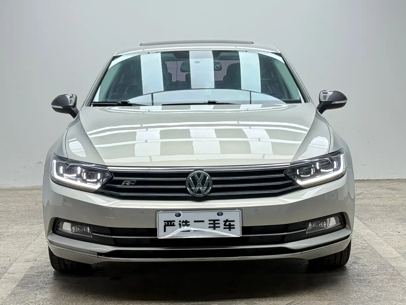 Volkswagen Magotan 2017 330TSI DSG Leading