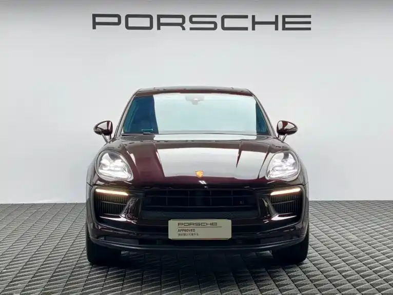 Фото 2 - Porsche Macan