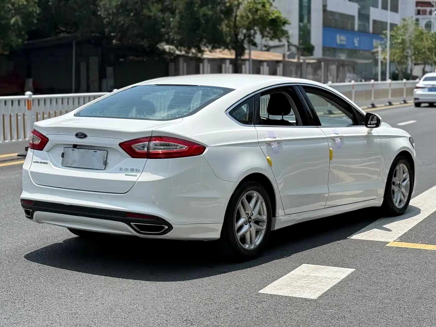FORD MONDEO