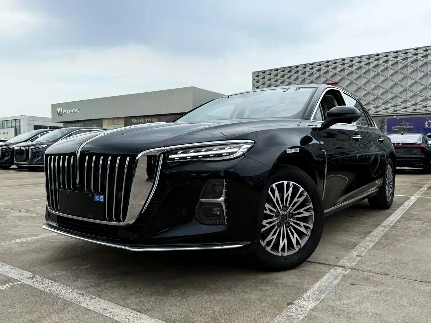 Hongqi H5 2026 2025 1.5T DCT Flag Rhythm 500,000 Units Memorial Edition
