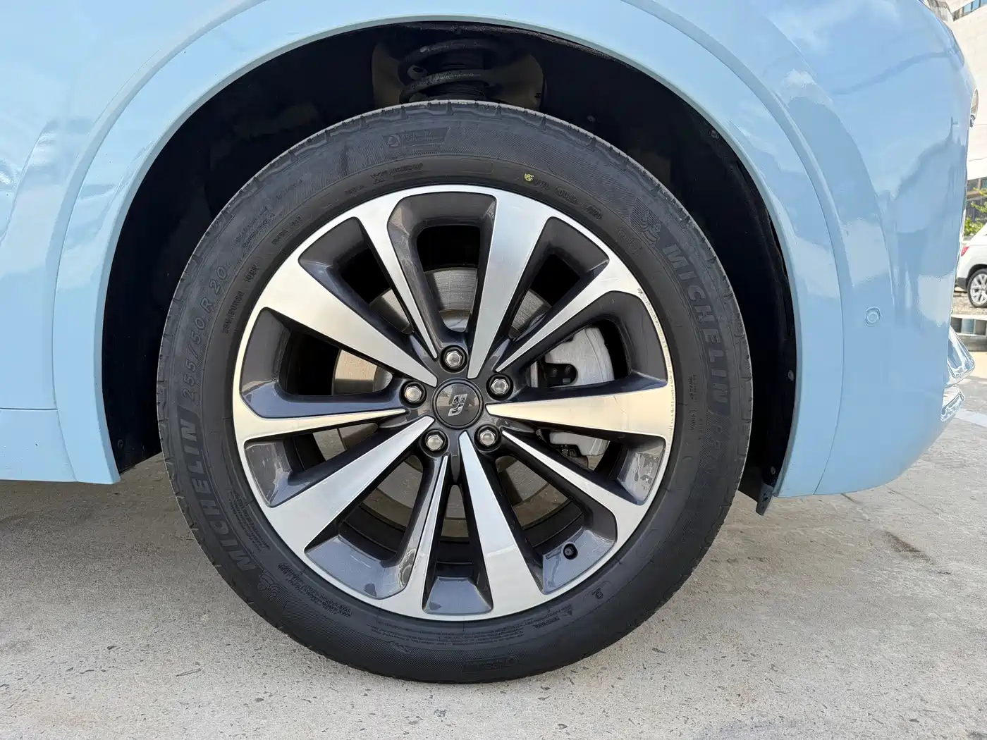 Li Auto Li ONE 2020 2020 Extended Range 6-seater