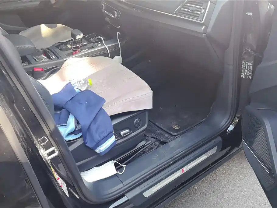 Audi Q5L 2024 Model 45 TFSI Luxury Dynamic фото 8