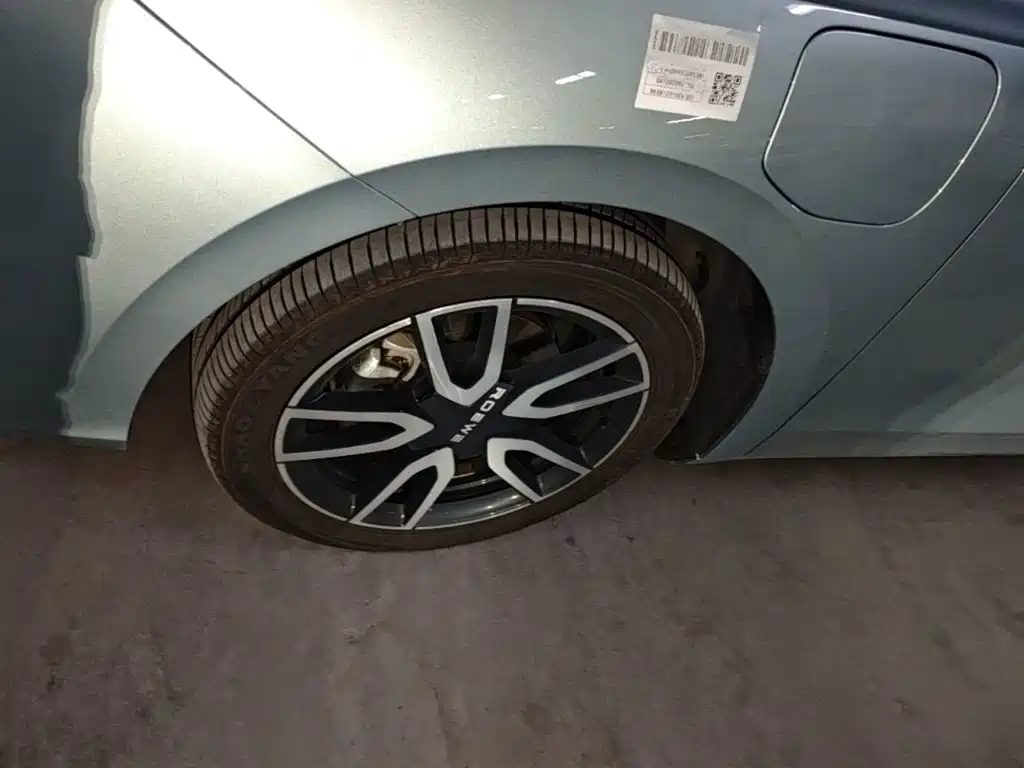Roewe D6 2025 2025 450km Premium Edition