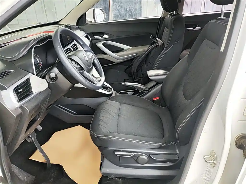 Baojun 510 2019 2019 1.5L CVT Joy Edition China VI