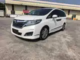 Фото 1 - Honda Elysion