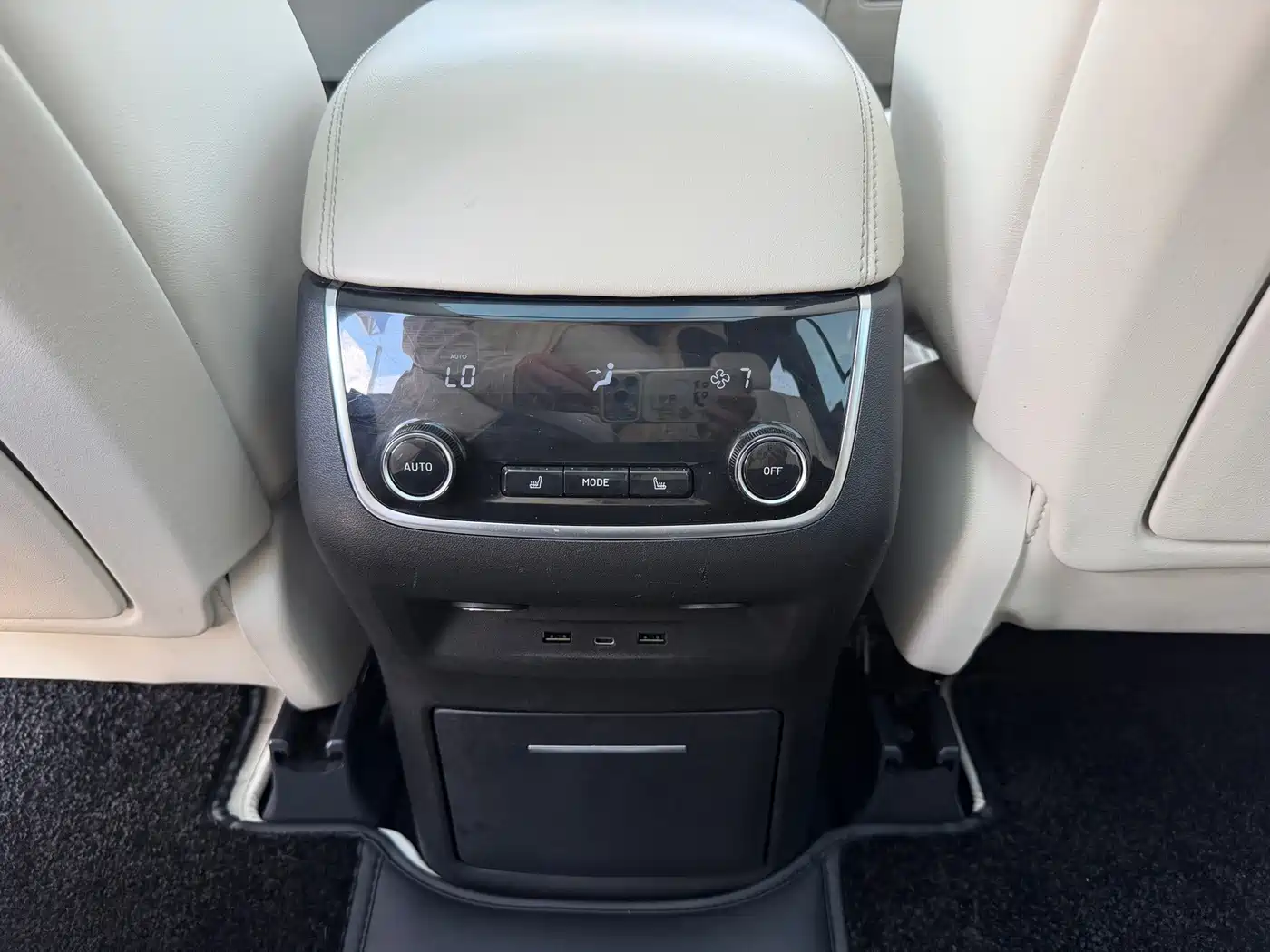 Li Auto Li ONE 2020 2020 Extended Range 6-seater