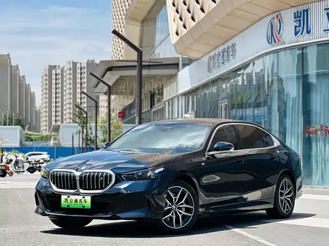  BMW BMW i5 2025 eDrive 35L M Sport Package