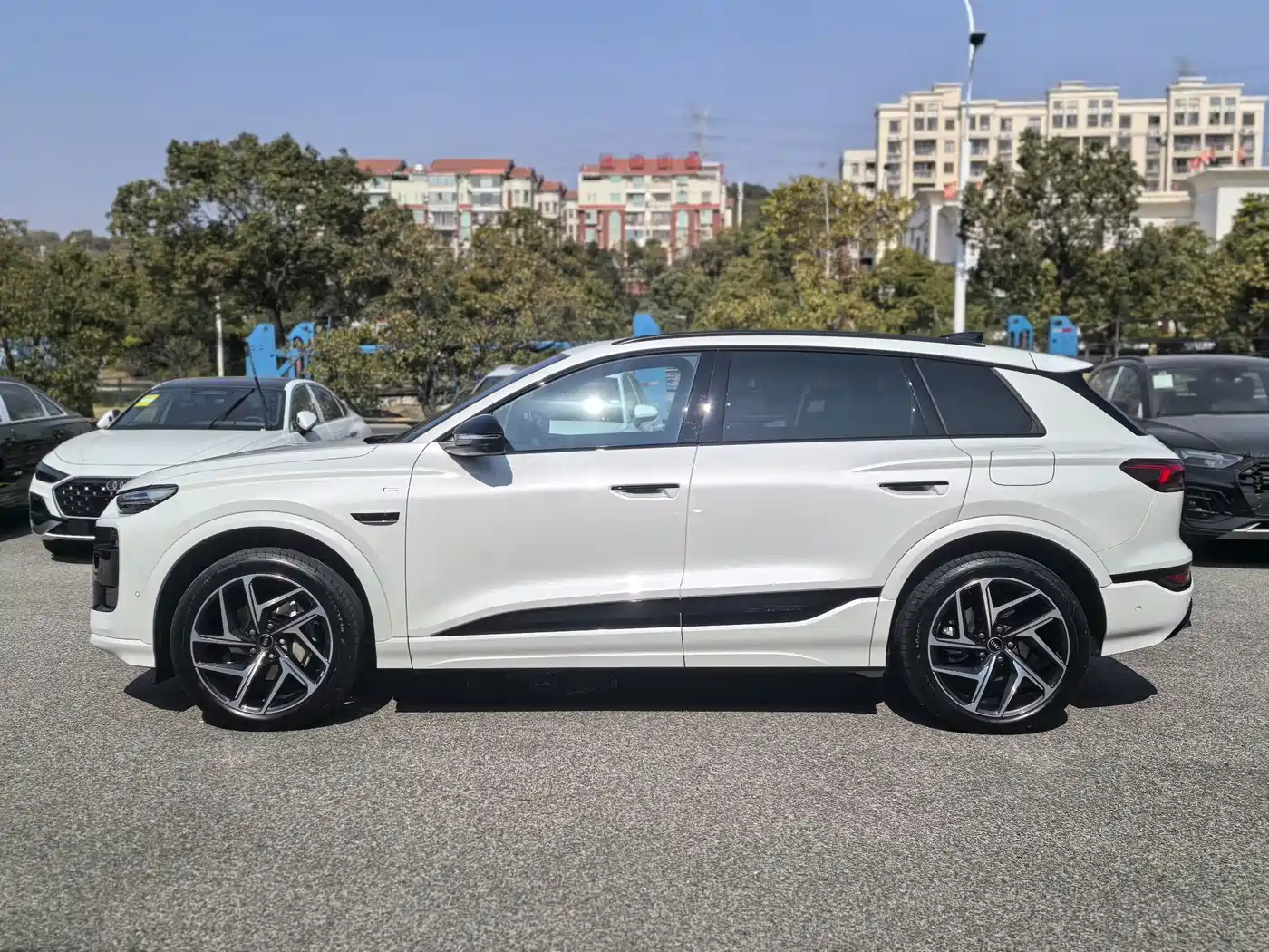 Audi Q6L e-tron 2025 2025 Model Pioneer Edition