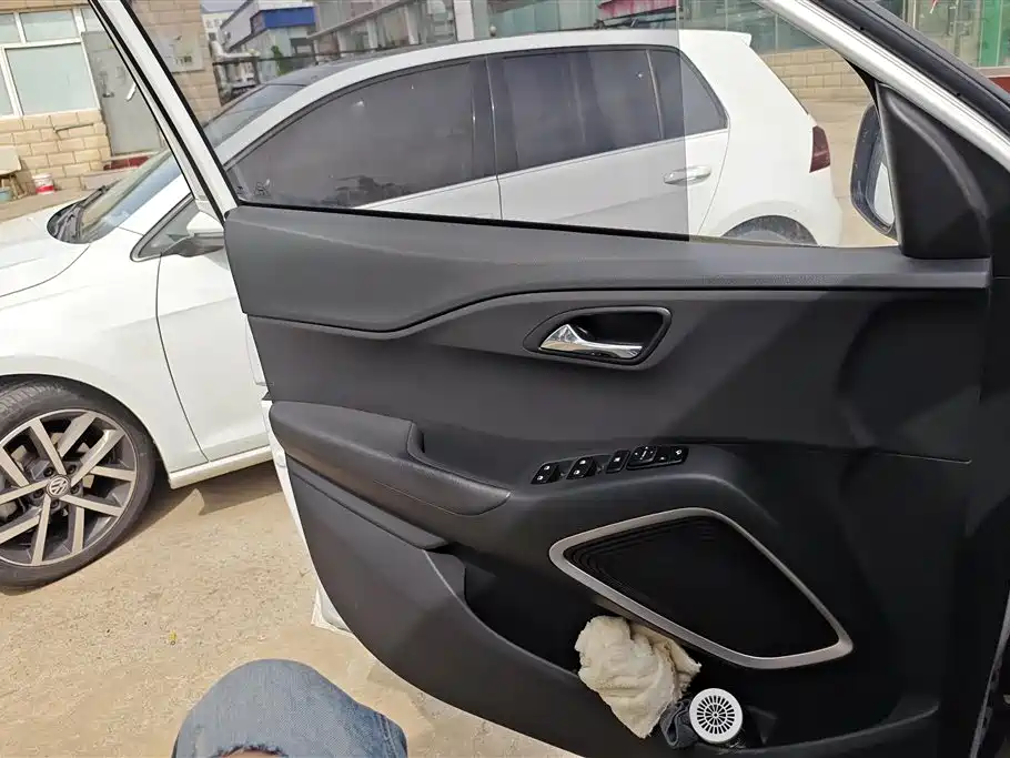 Hyundai Beijing Hyundai ix35 2018 2.0L Automatic 2WD Zhiyong·Enjoyment Edition фото 7